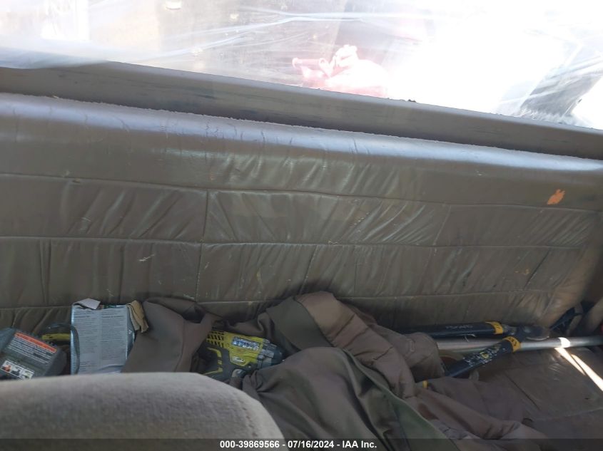 1994 Chevrolet Gmt-400 C1500 VIN: 2GCEC19K5R1323159 Lot: 39869566