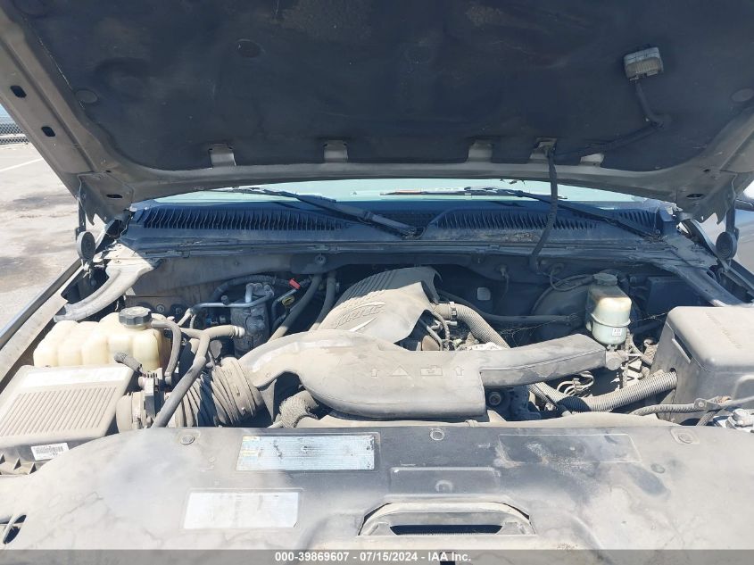 2002 Chevrolet Tahoe Lt VIN: 1GNEC13T82R155023 Lot: 39869607