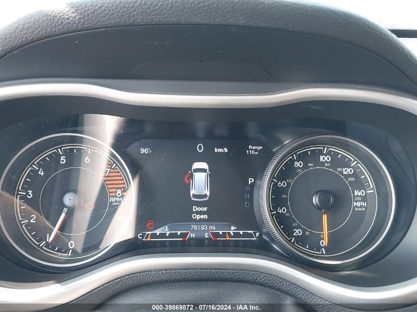 2018 Jeep Cherokee Trailhawk 4X4 VIN: 1C4PJMBX6JD509565 Lot: 39869872