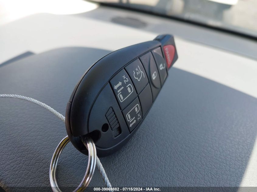 2010 Chrysler Town & Country New Lx VIN: 2A4RR2D1XAR357389 Lot: 39869882