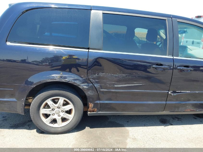 2010 Chrysler Town & Country New Lx VIN: 2A4RR2D1XAR357389 Lot: 39869882