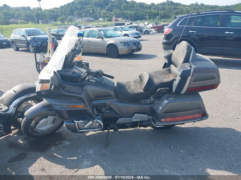 1988 Honda Gl1500 VIN: 1HFSC2203JA008846 Lot: 39869908