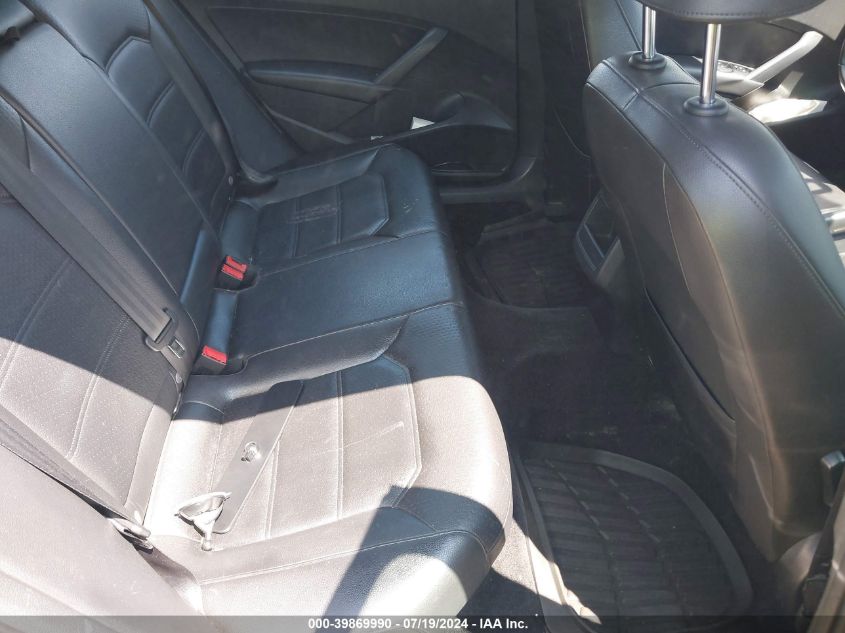 2015 Volkswagen Passat 1.8T Wolfsburg Edition VIN: 1VWAT7A37FC038052 Lot: 39869990