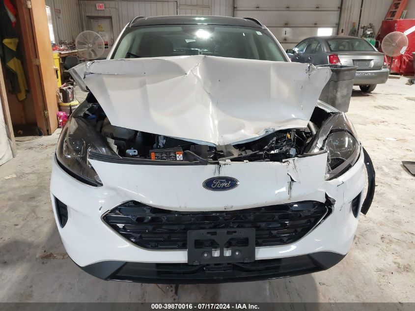 2022 Ford Escape Se VIN: 1FMCU9G64NUC00570 Lot: 39870016