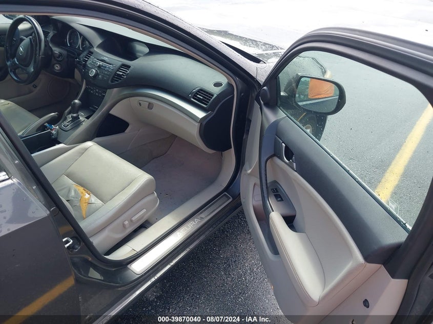 2010 Acura Tsx 2.4 VIN: JH4CU2F65AC038928 Lot: 39870040