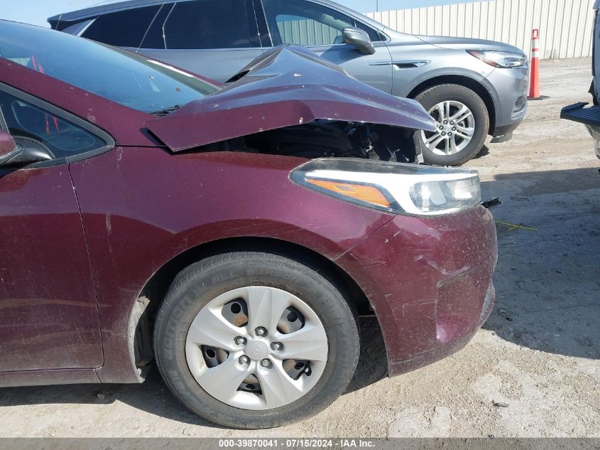 2018 Kia Forte Lx VIN: 3KPFL4A73JE230001 Lot: 39870041