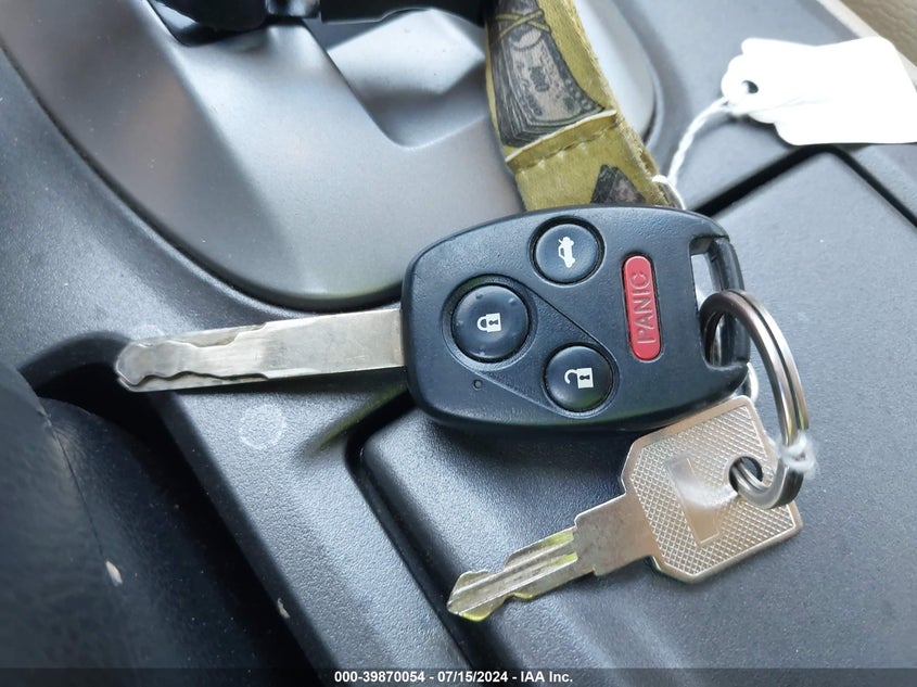 2011 Honda Accord 2.4 Ex-L VIN: 1HGCP2F83BA003829 Lot: 39870054