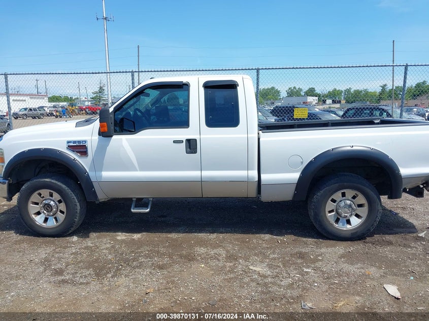 2008 Ford F-250 Fx4/Lariat/Xl/Xlt VIN: 1FTSX21R48EB73838 Lot: 39870131