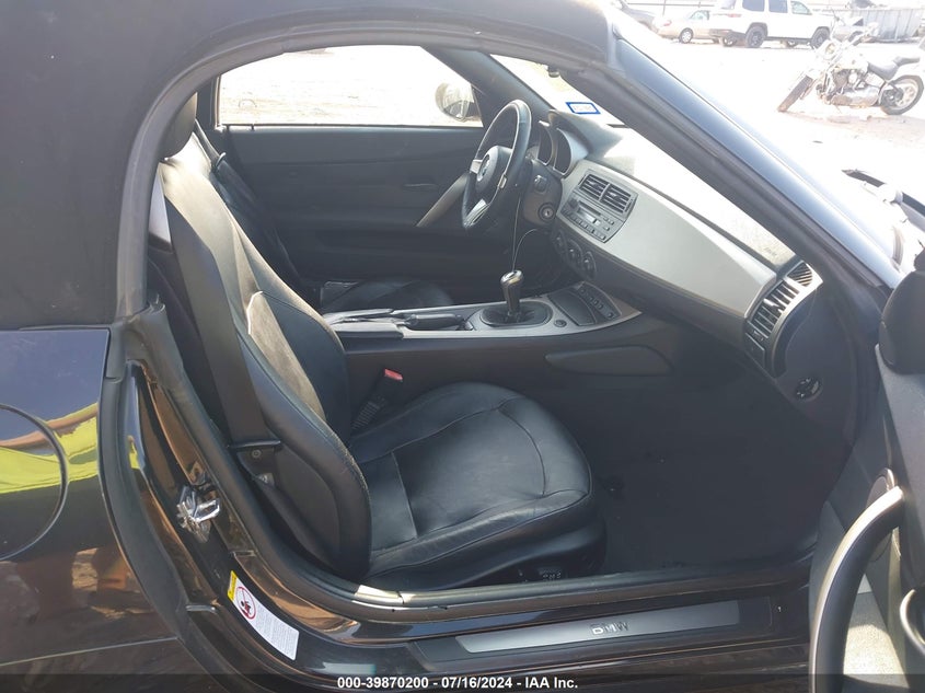 2003 BMW Z4 3.0I VIN: 4USBT53493LT23522 Lot: 39870200