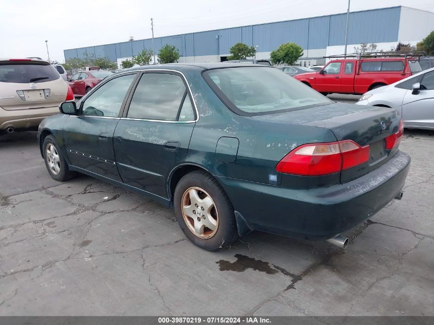 2000 Honda Accord 3.0 Ex VIN: 1HGCG1650YA084040 Lot: 39870219