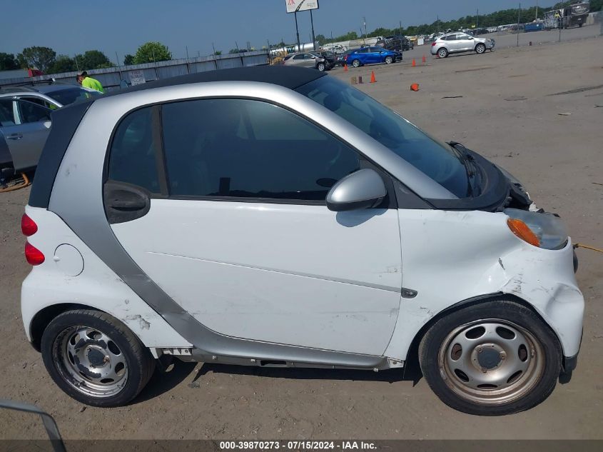 2013 Smart Fortwo Passion/Pure VIN: WMEEJ3BA2DK659865 Lot: 39870273