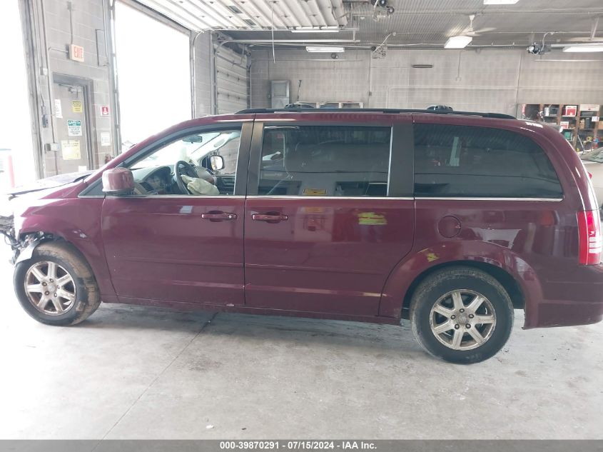 2008 Chrysler Town & Country Touring VIN: 2A8HR54P08R802636 Lot: 39870291