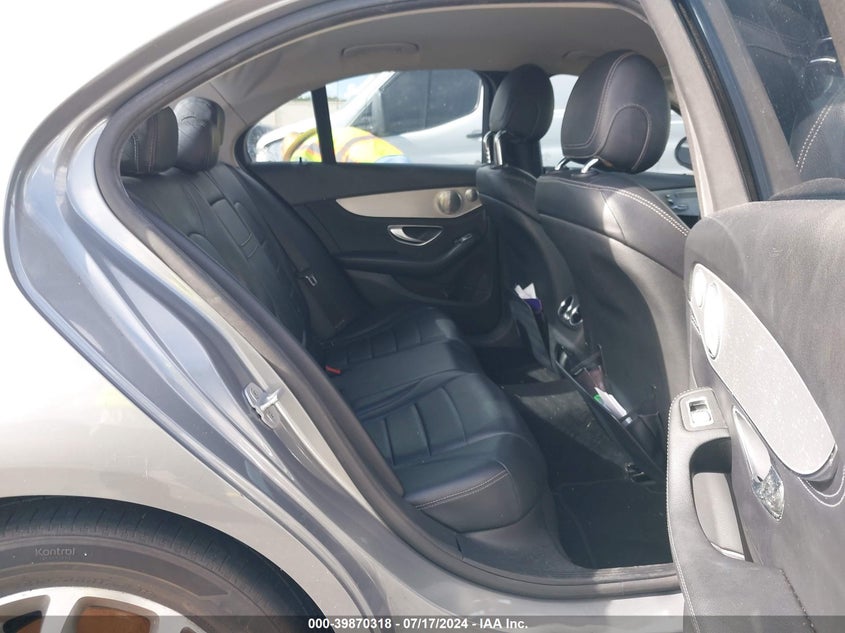 2015 Mercedes-Benz C 300 VIN: 55SWF4JB2FU053856 Lot: 39870318