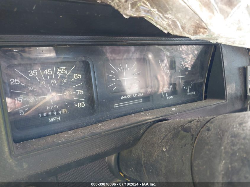 1982 Ford F150 VIN: 1FTDF15E8CRA00645 Lot: 39870396