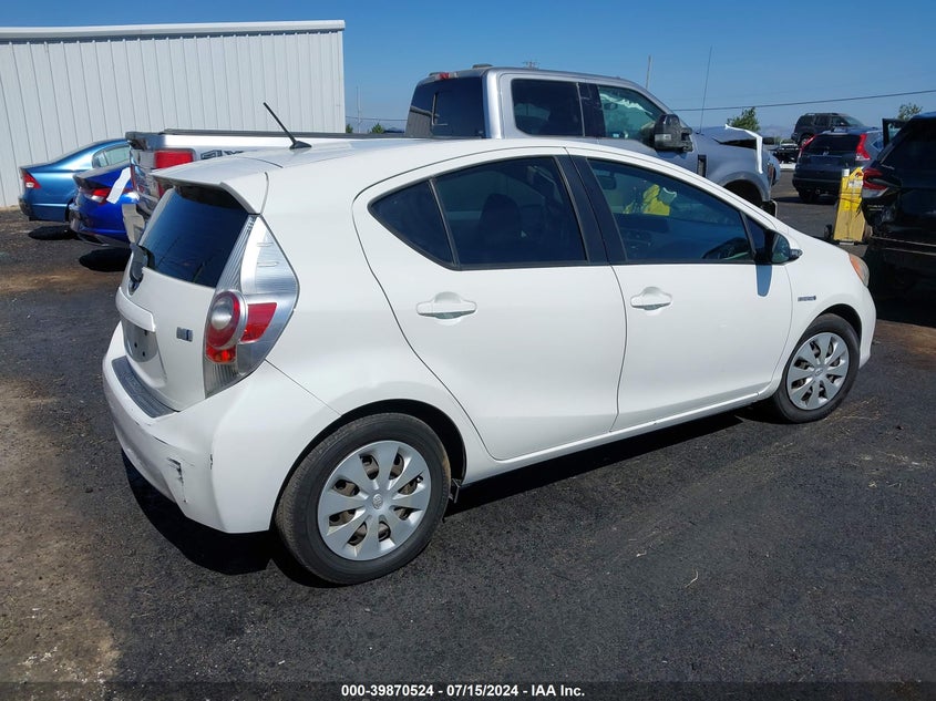 2013 Toyota Prius C Two VIN: JTDKDTB35D1046980 Lot: 39870524