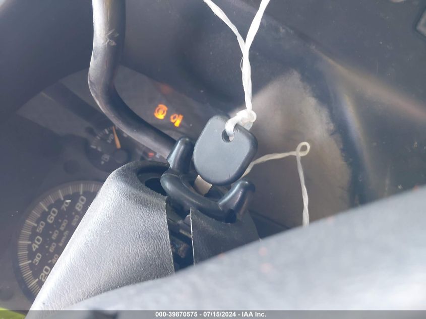 2005 Chevrolet Express VIN: 1GCFG15X851208131 Lot: 39870575