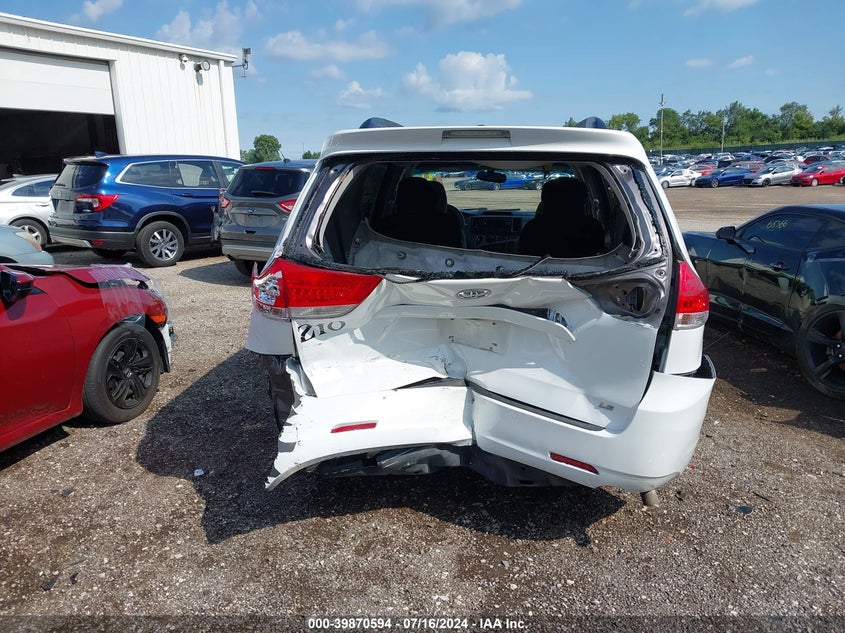 2014 Toyota Sienna Le V6 8 Passenger VIN: 5TDKK3DC4ES505021 Lot: 39870594