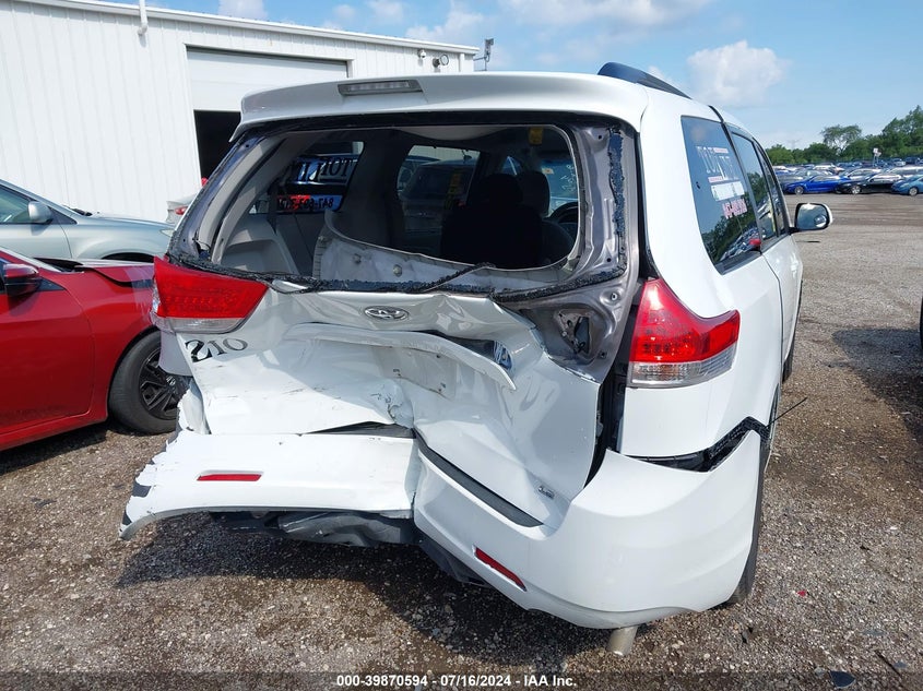 2014 Toyota Sienna Le V6 8 Passenger VIN: 5TDKK3DC4ES505021 Lot: 39870594
