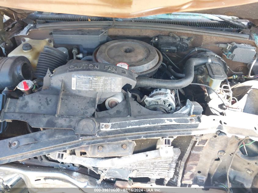 1988 Chevrolet Gmt-400 C2500 VIN: 1GCFC24K0JZ325771 Lot: 39870600