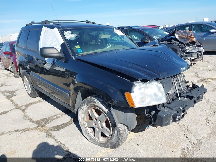 2005 Jeep Grand Cherokee Laredo black suv gasoline 1J4HR48N55C504253 photo #1