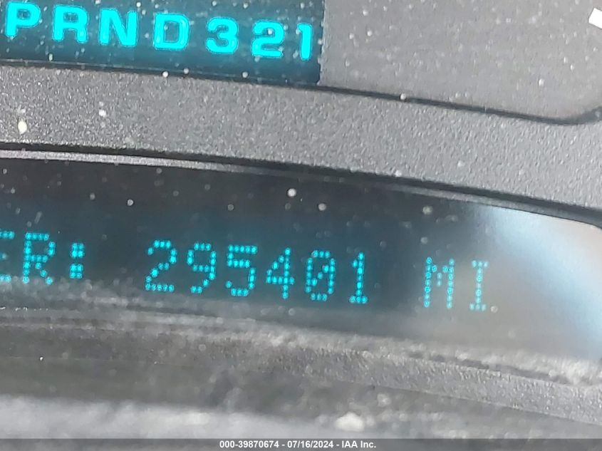 2004 Chevrolet Tahoe Lt VIN: 1GNEK13T44J298006 Lot: 39870674