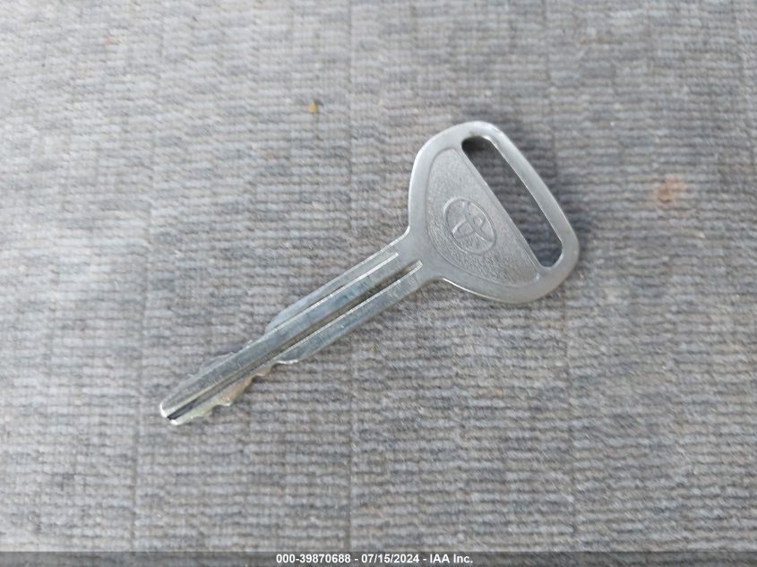 2003 Toyota Corolla Le VIN: 1NXBR32E03Z094527 Lot: 39870688