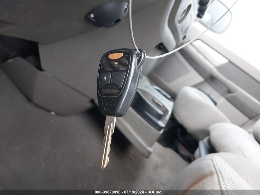 2008 Dodge Ram 1500 Slt VIN: 1D7HA18208S560912 Lot: 39870818