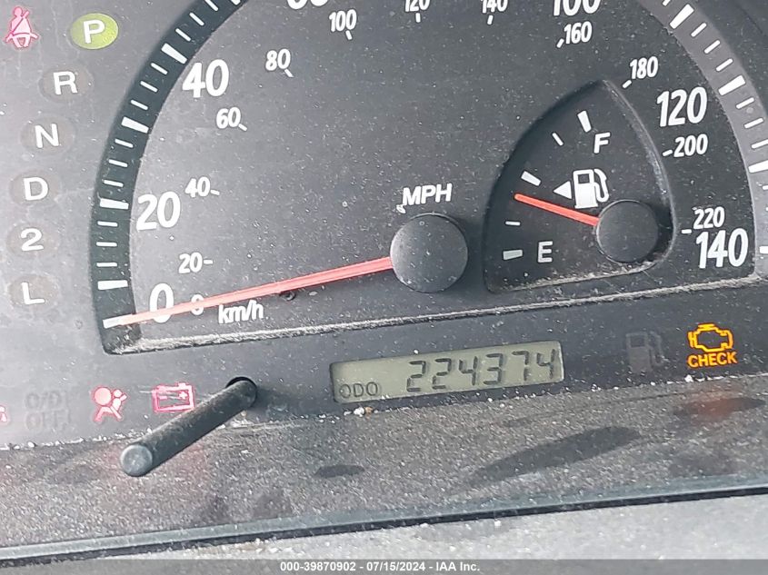 2004 Toyota Camry Le VIN: 4T1BE32K54U894243 Lot: 39870902