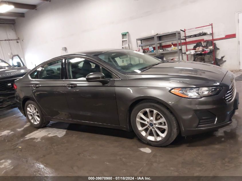 2019 Ford Fusion Se VIN: 3FA6P0HD2KR251057 Lot: 39870980