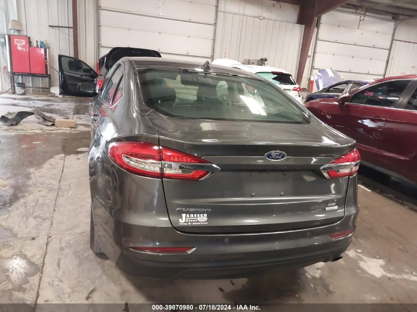 2019 Ford Fusion Se VIN: 3FA6P0HD2KR251057 Lot: 39870980
