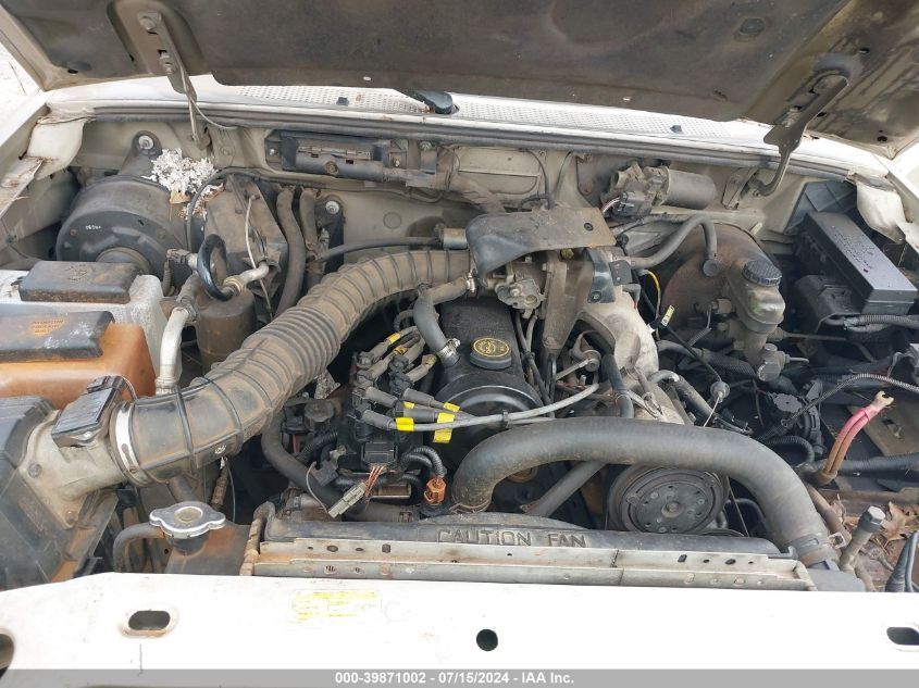 2000 Ford Ranger Xl/Xlt VIN: 1FTYR10C2YPB82702 Lot: 39871002