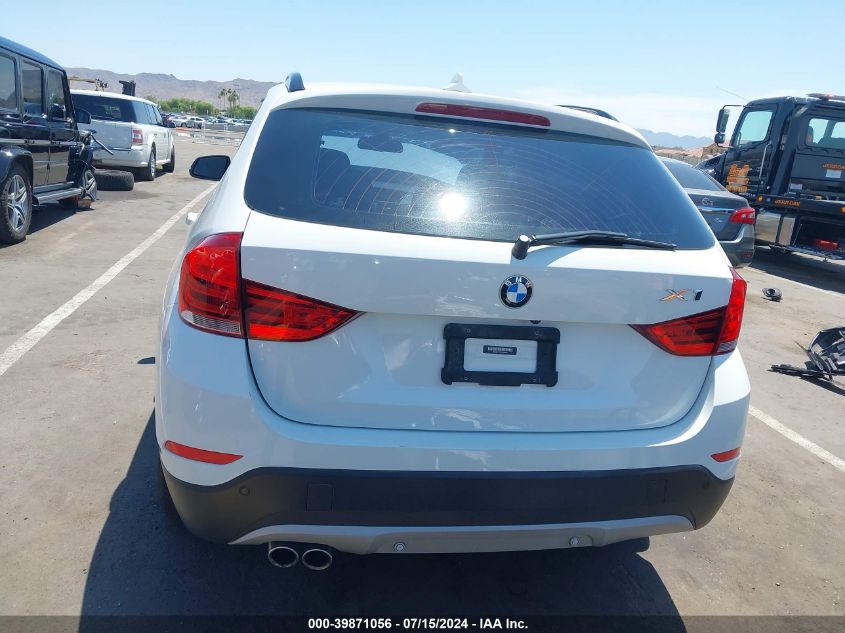 2015 BMW X1 Sdrive28I VIN: WBAVM1C58FV498657 Lot: 39871056