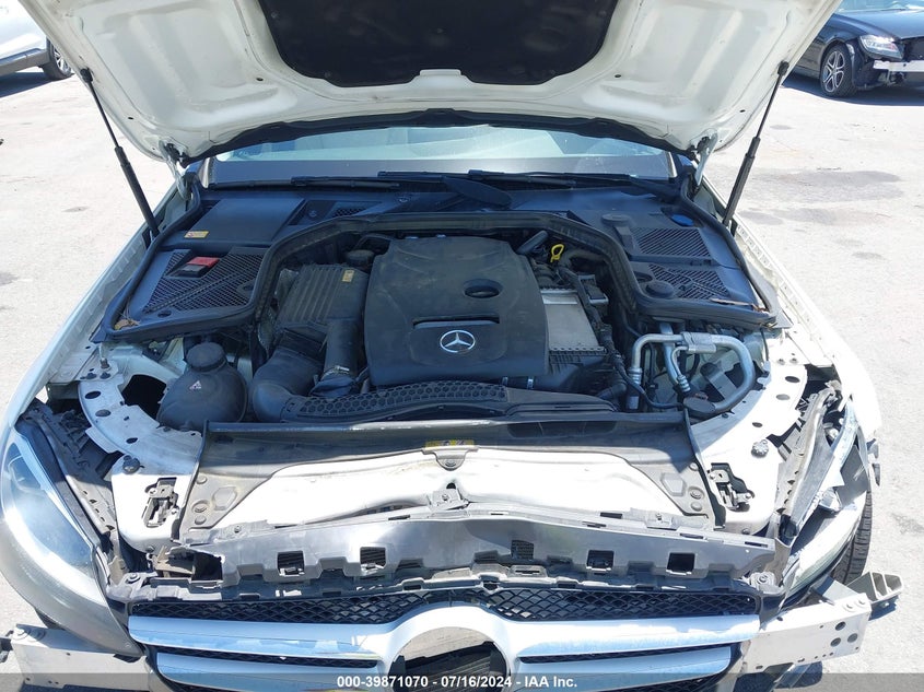 2015 Mercedes-Benz C 300 Luxury/Sport VIN: 55SWF4JB9FU074610 Lot: 39871070