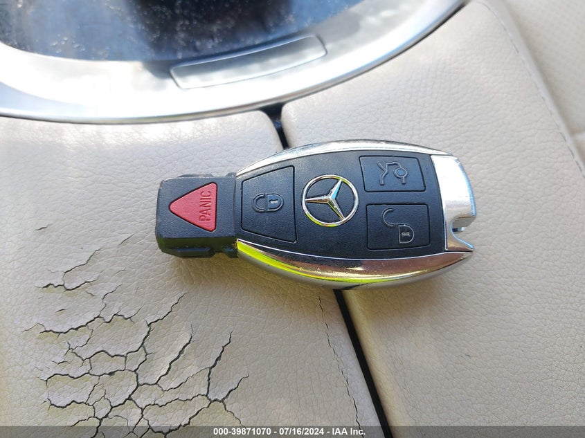 2015 Mercedes-Benz C 300 Luxury/Sport VIN: 55SWF4JB9FU074610 Lot: 39871070