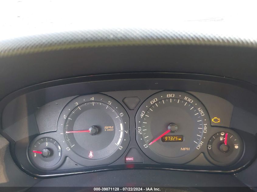 2004 Cadillac Srx Standard VIN: 1GYEE637240188961 Lot: 39871128