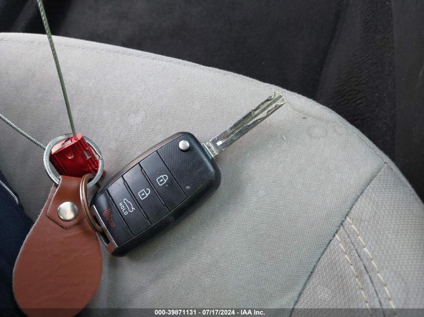 2015 Kia Optima Lx VIN: 5XXGM4A71FG371598 Lot: 39871131