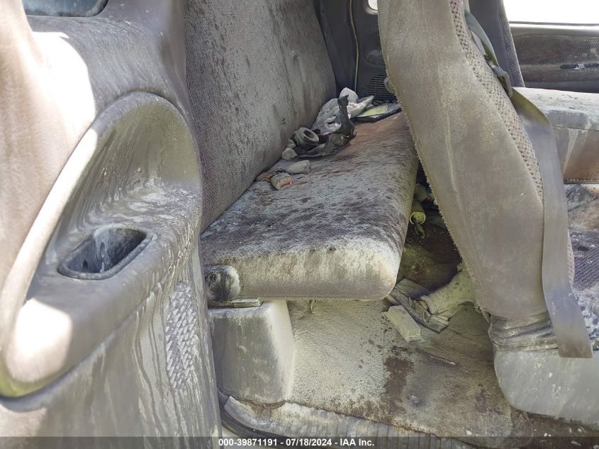 1998 Dodge Ram 2500 St VIN: 1B7KC23D3WJ106889 Lot: 39871191