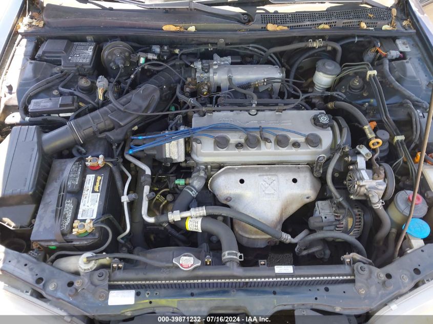 1996 Honda Accord Ex/Ex-R VIN: 1HGCD5656TA125764 Lot: 39871232