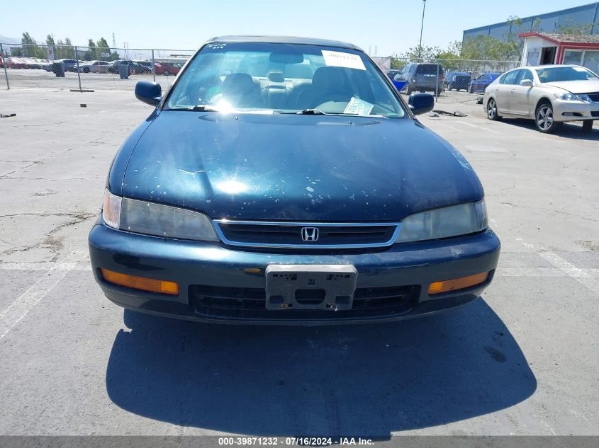 1996 Honda Accord Ex/Ex-R VIN: 1HGCD5656TA125764 Lot: 39871232