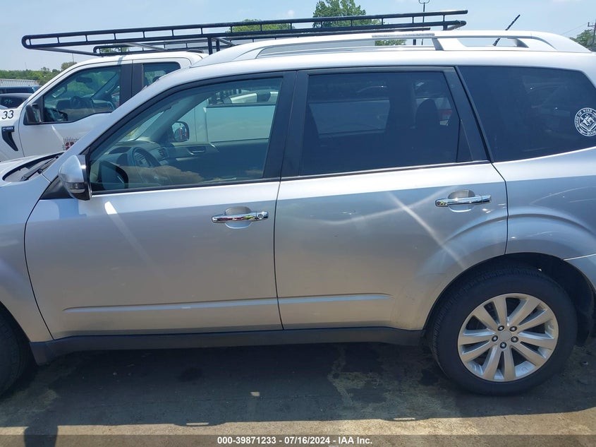 2012 Subaru Forester 2.5X Touring VIN: JF2SHAGC8CH443589 Lot: 39871233