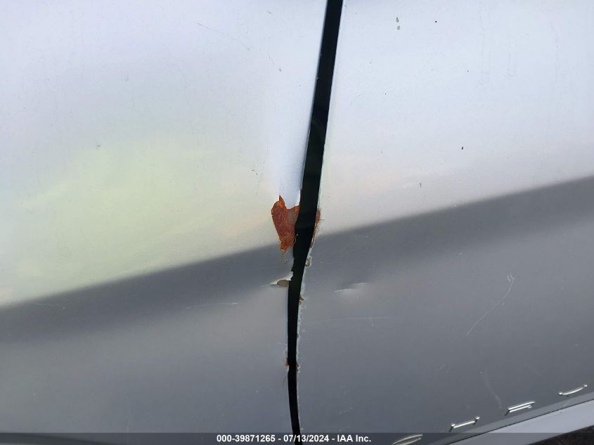 2001 Chrysler Voyager VIN: 1C4GJ25B61B103995 Lot: 39871265