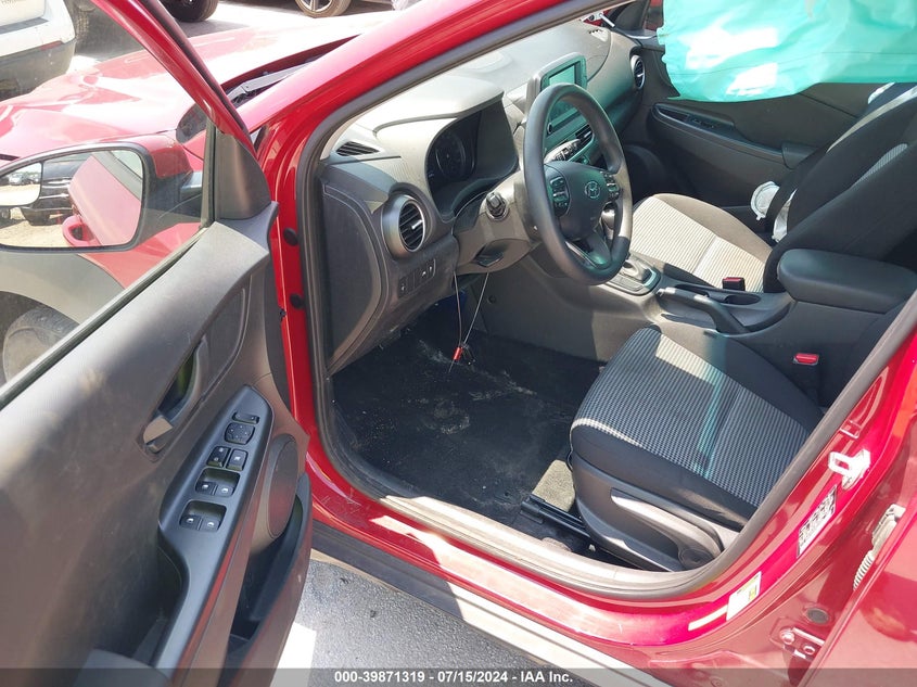 2019 HYUNDAI KONA SE - KM8K1CAA0KU214394