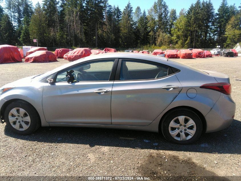 2016 Hyundai Elantra Se VIN: 5NPDH4AE4GH720216 Lot: 39871372