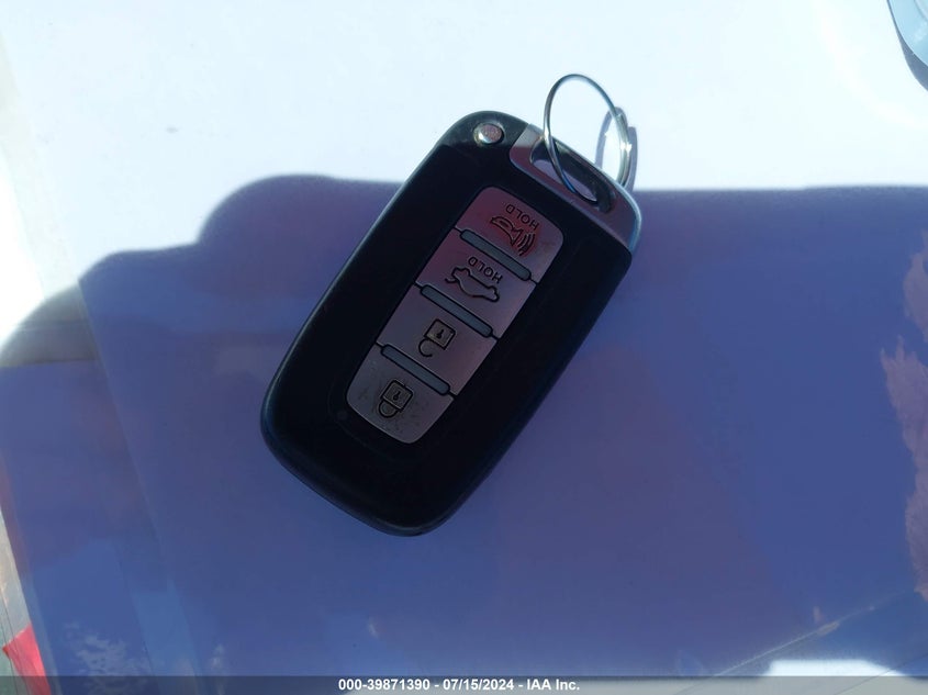 2012 Hyundai Elantra Limited (Ulsan Plant) VIN: KMHDH4AEXCU194640 Lot: 39871390