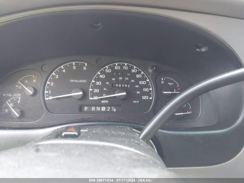 1999 Ford Explorer Eddie Bauer/Limited/Xlt VIN: 1FMZU34E4XZA35726 Lot: 39871414