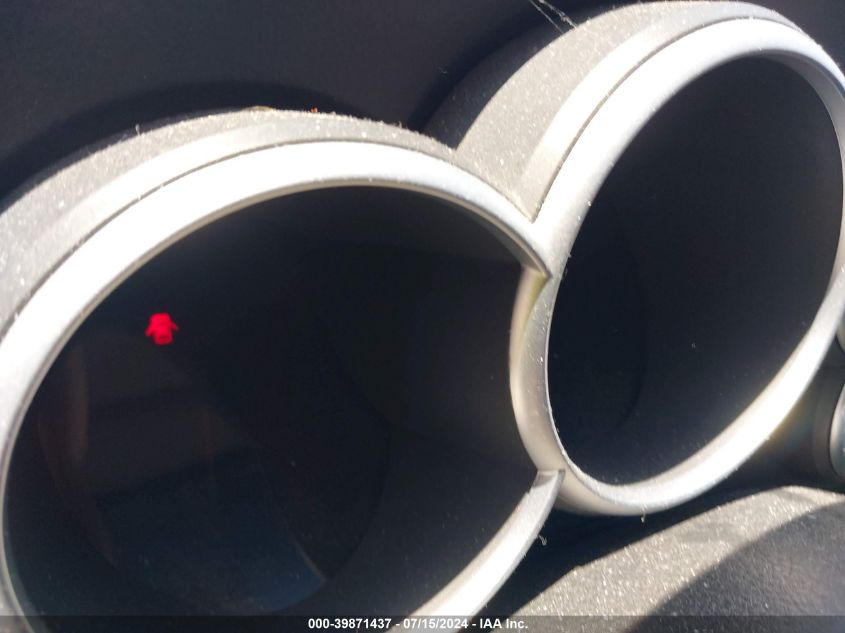 2005 Toyota Matrix Xr VIN: 2T1KR30E95C471623 Lot: 39871437