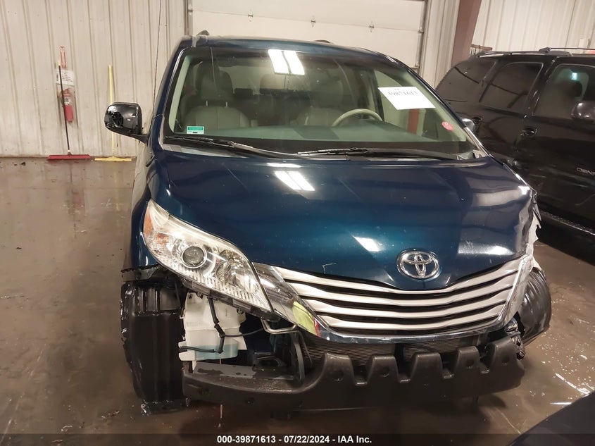 2012 Toyota Sienna Xle V6 8 Passenger VIN: 5TDYK3DC9CS254620 Lot: 39871613