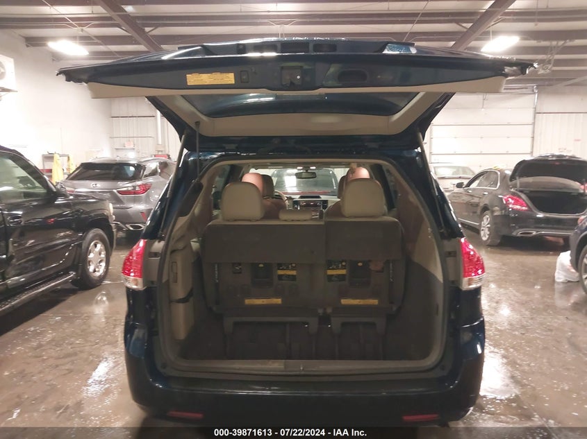 2012 Toyota Sienna Xle V6 8 Passenger VIN: 5TDYK3DC9CS254620 Lot: 39871613