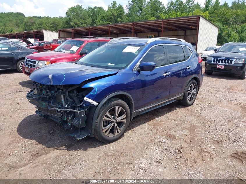 5N1AT2MT0HC861521 2017 NISSAN ROGUE - Image 2