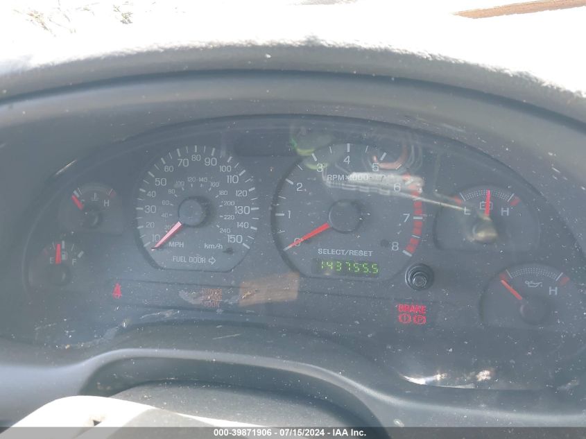 2002 Ford Mustang Gt VIN: 1FAFP42X12F190887 Lot: 39871906